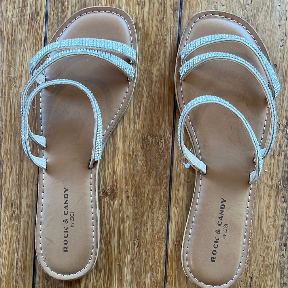 Rock & Candy Tan Sandals Minimalist Slip-On size 9 New (no tags)